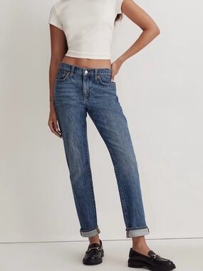 Madewell Slim Boyjean, size 26- Classic High-Rise Blue Jeans for Women